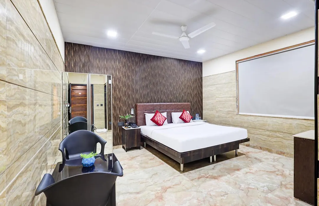 Hotel Singh Palace-1