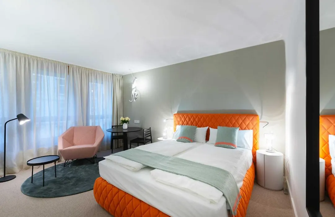 Studiohouse Frankfurt-1