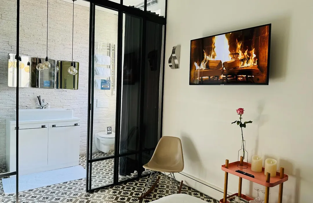 Montmartre Romantic, Bed & Breakfast - Paris-1