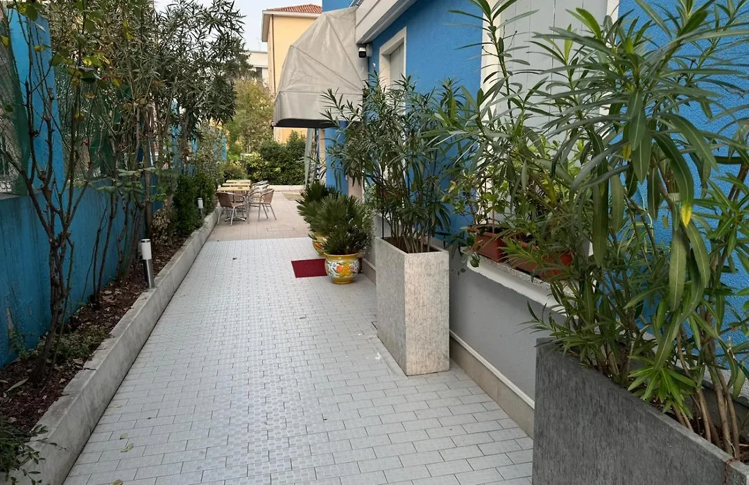 Hotel Guidi-1