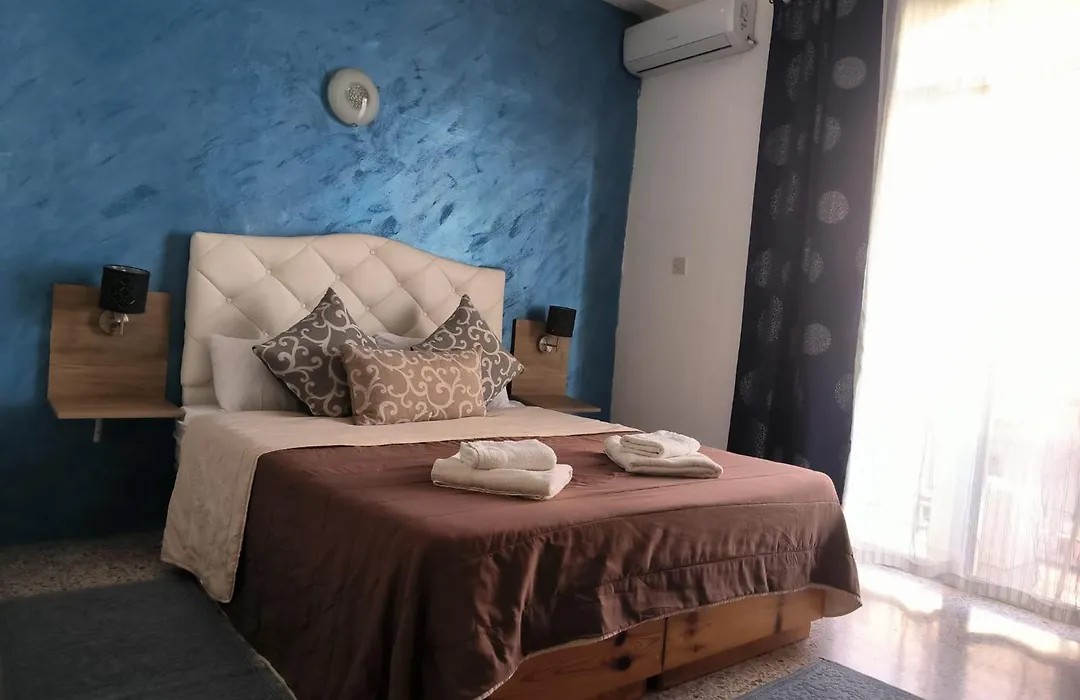 Tarona Guesthouse-1