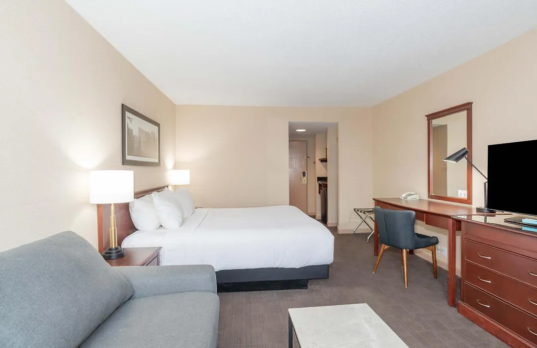 Sandman Hotel Lethbridge-1