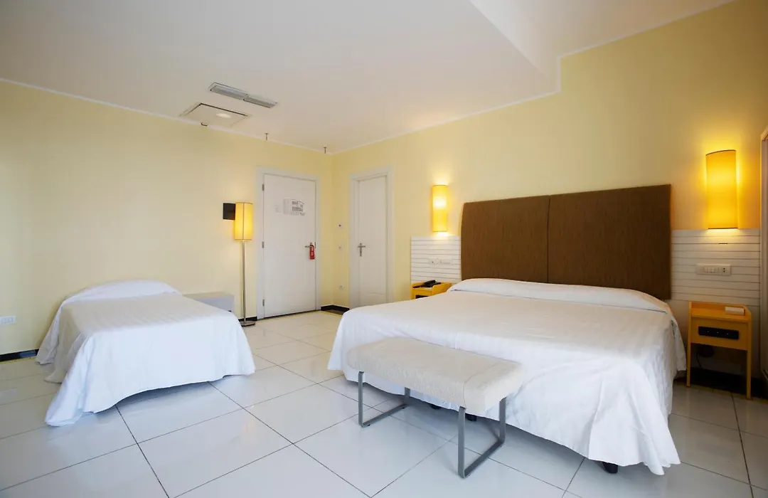 Grand Hotel Salerno-1
