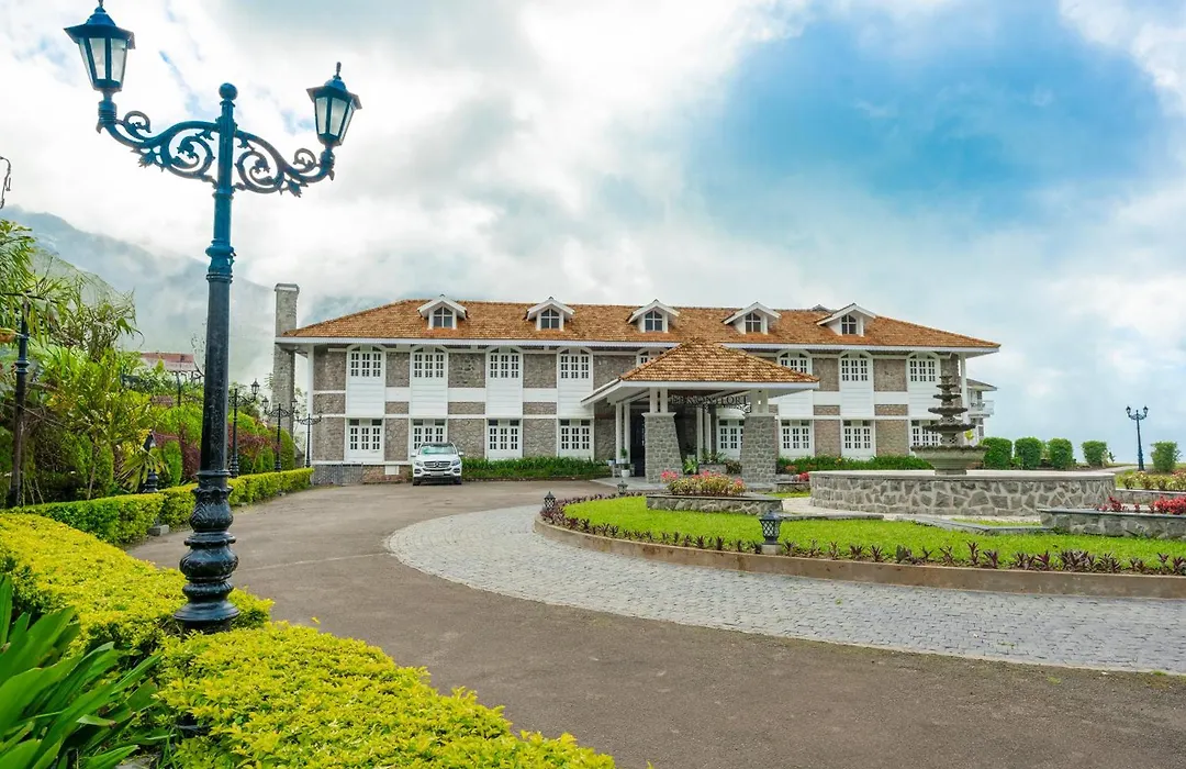 Le Montfort Resort-1