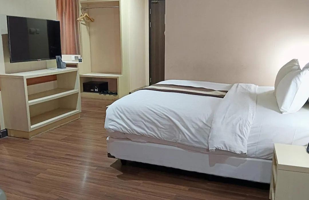 Hotel California Bandung-1