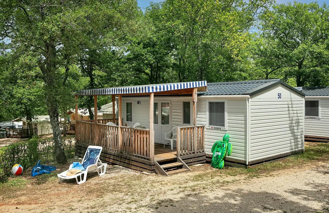 Albatross Mobile Homes On Valamar Camping Lanterna-1