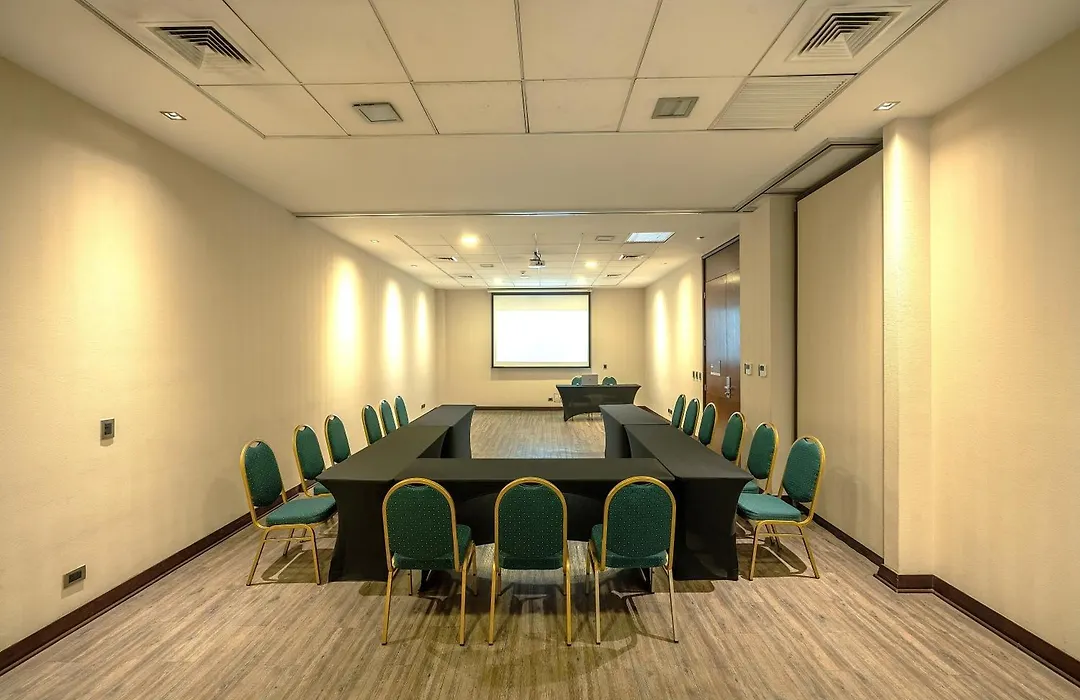 Abba Presidente Suites Santiago-1