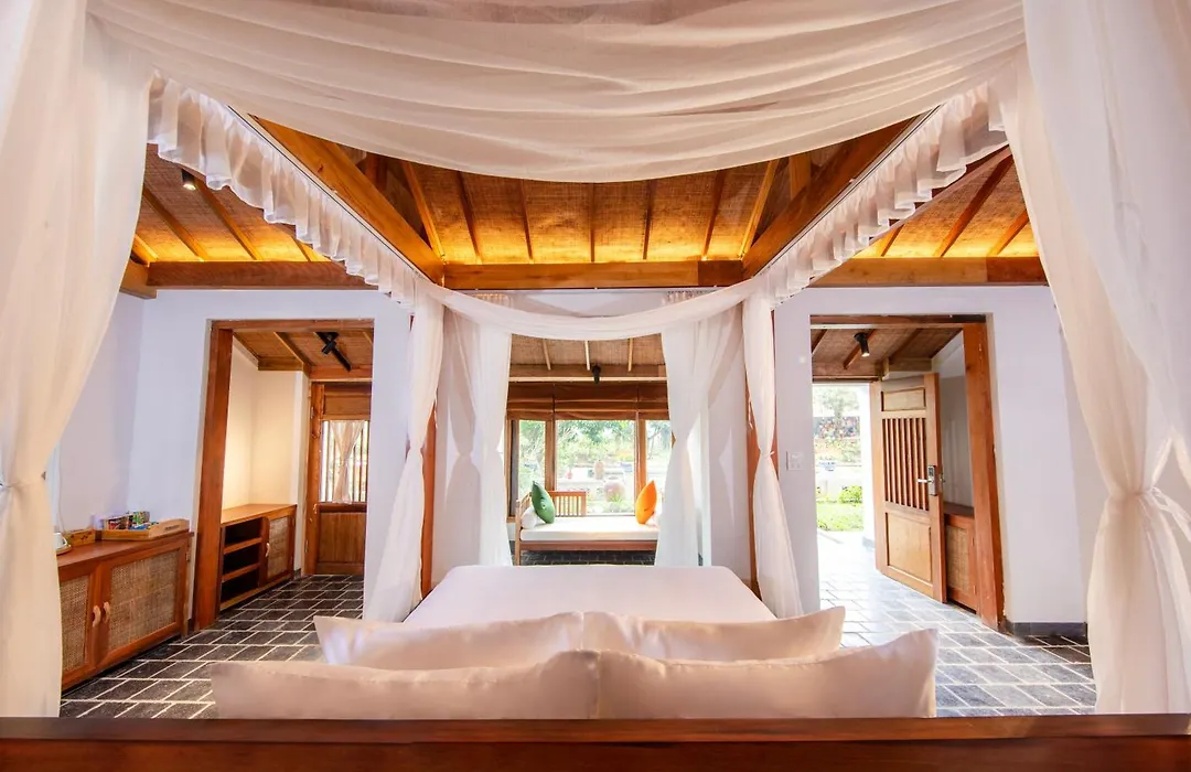 Mua Caves Ecolodge-1