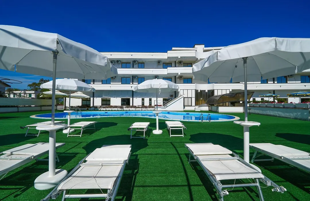 Hotel Club Clorinda Nuova Gestione 2024-1