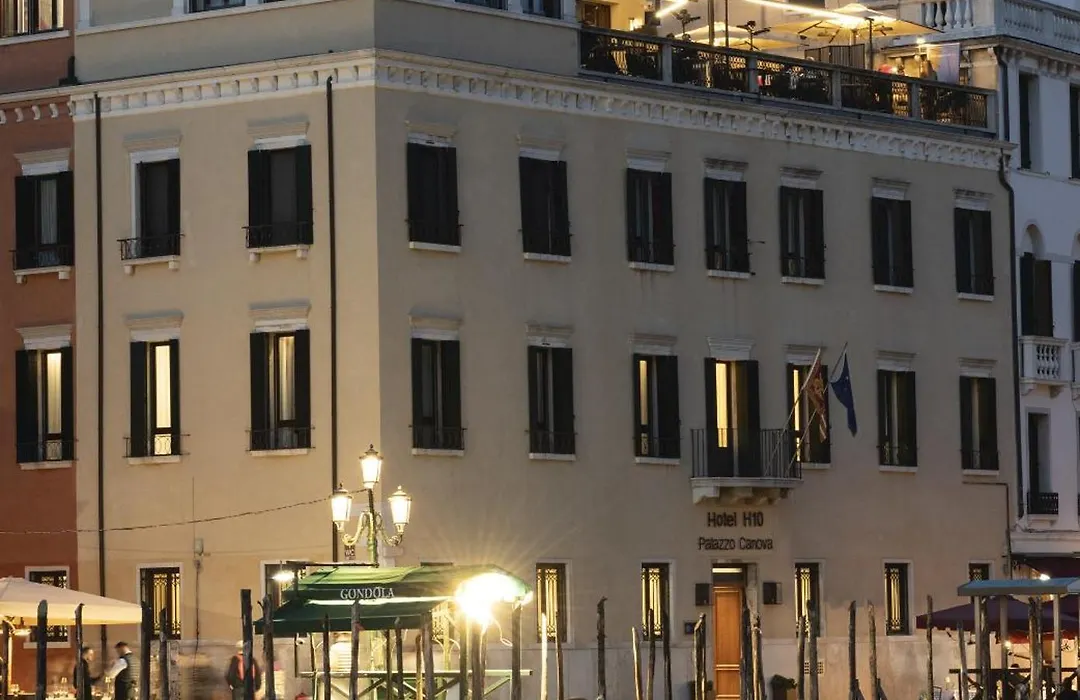 H10 Palazzo Canova-1