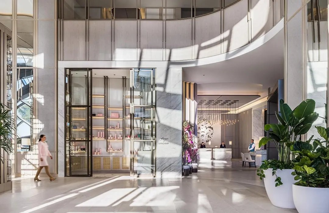 The Langham, Gold Coast And Jewel Residences-1