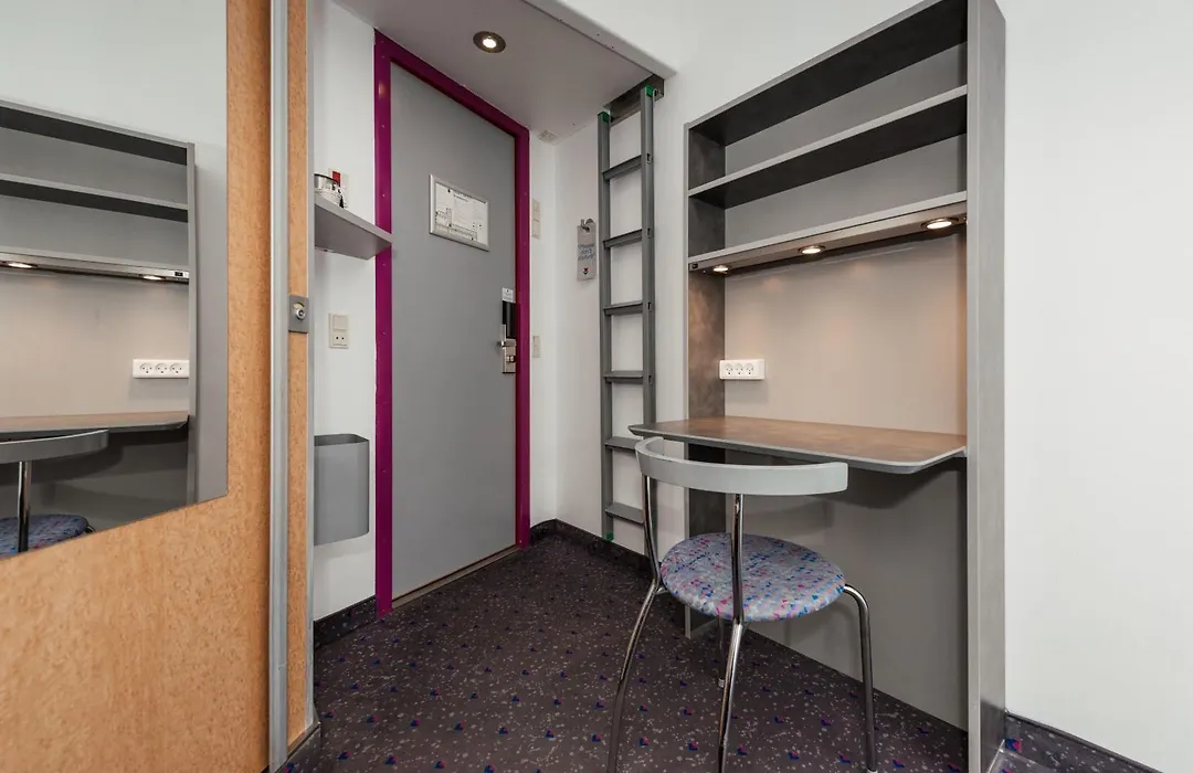 Cabinn Scandinavia-1
