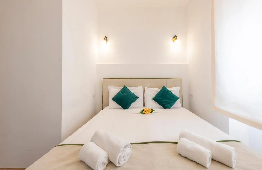 B&B Home Flowers Milano-1