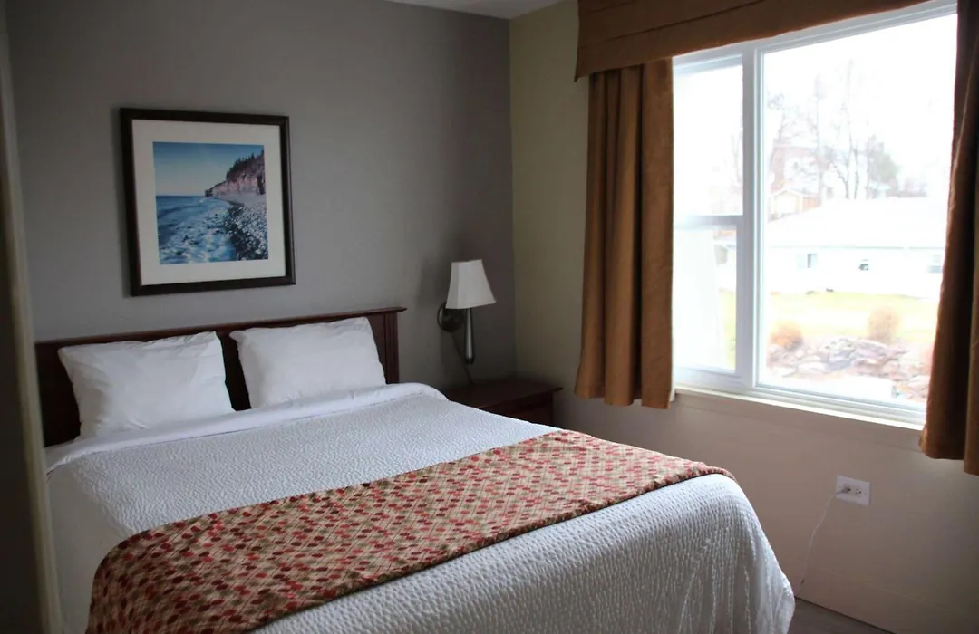 Super 8 By Wyndham Campbellton Nb-1