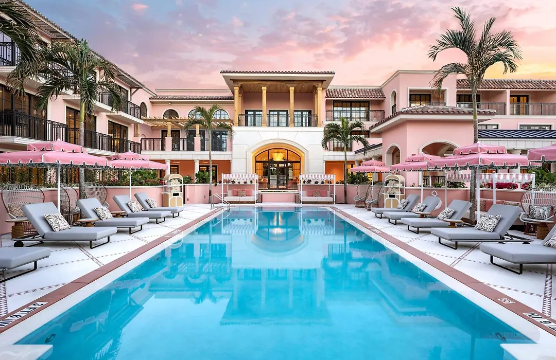 Palm House Hotel Palm Beach-1