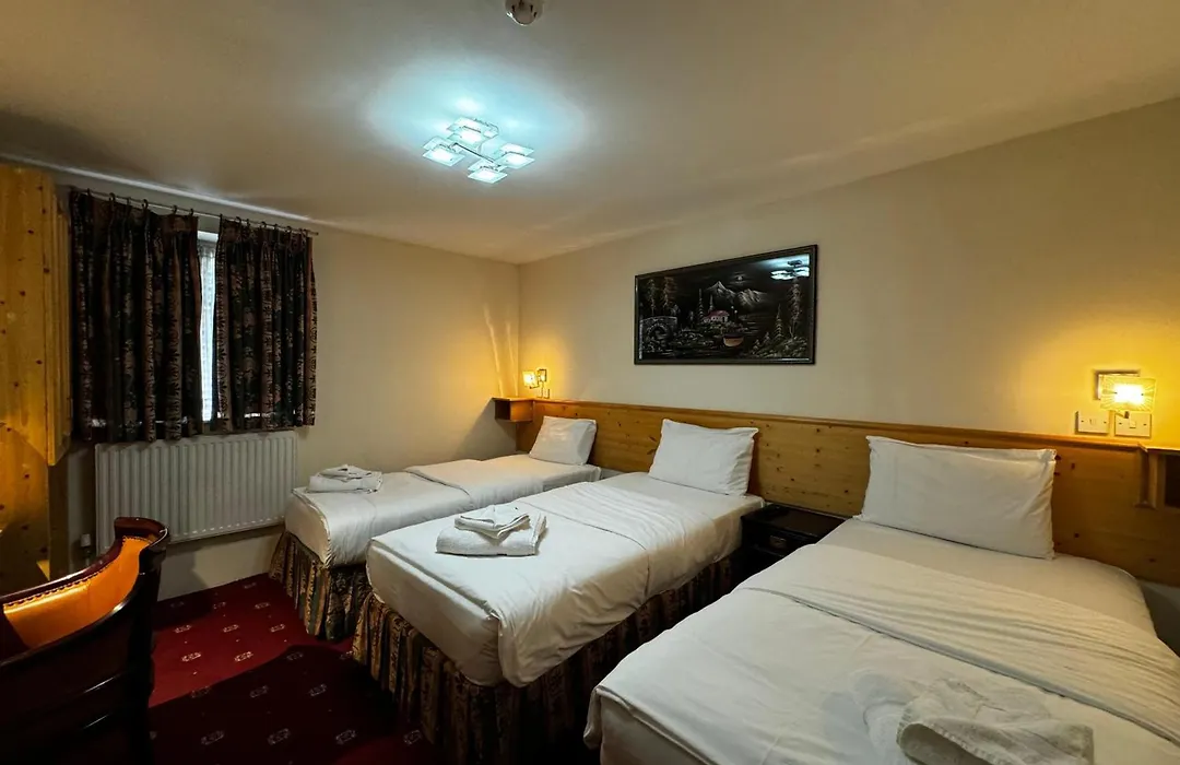 Bridge Park Hotel-1