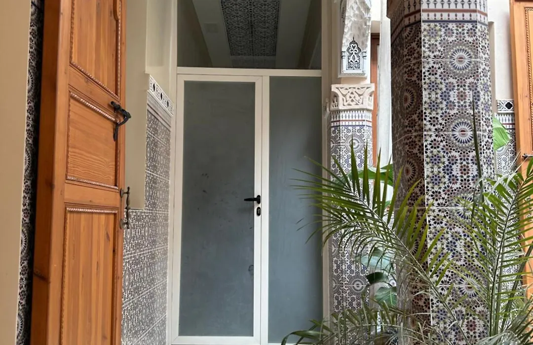 Riad Amazing-1