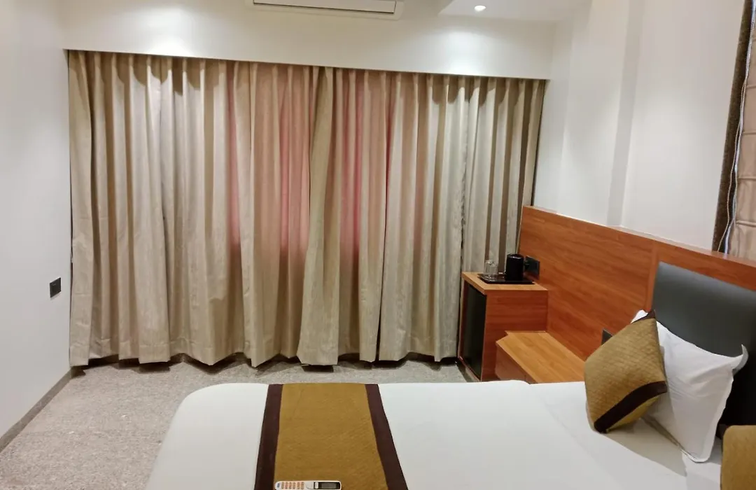 Hotel Sai Kamal-1