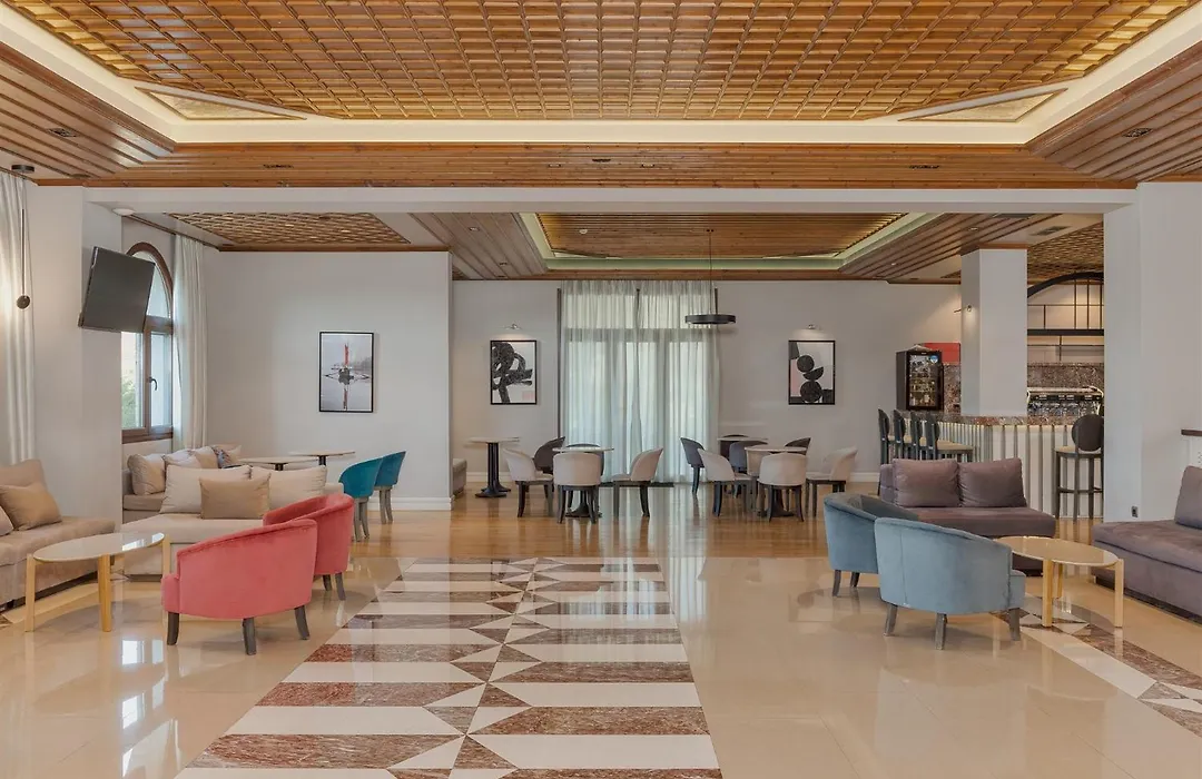 The Lake Hotel-1
