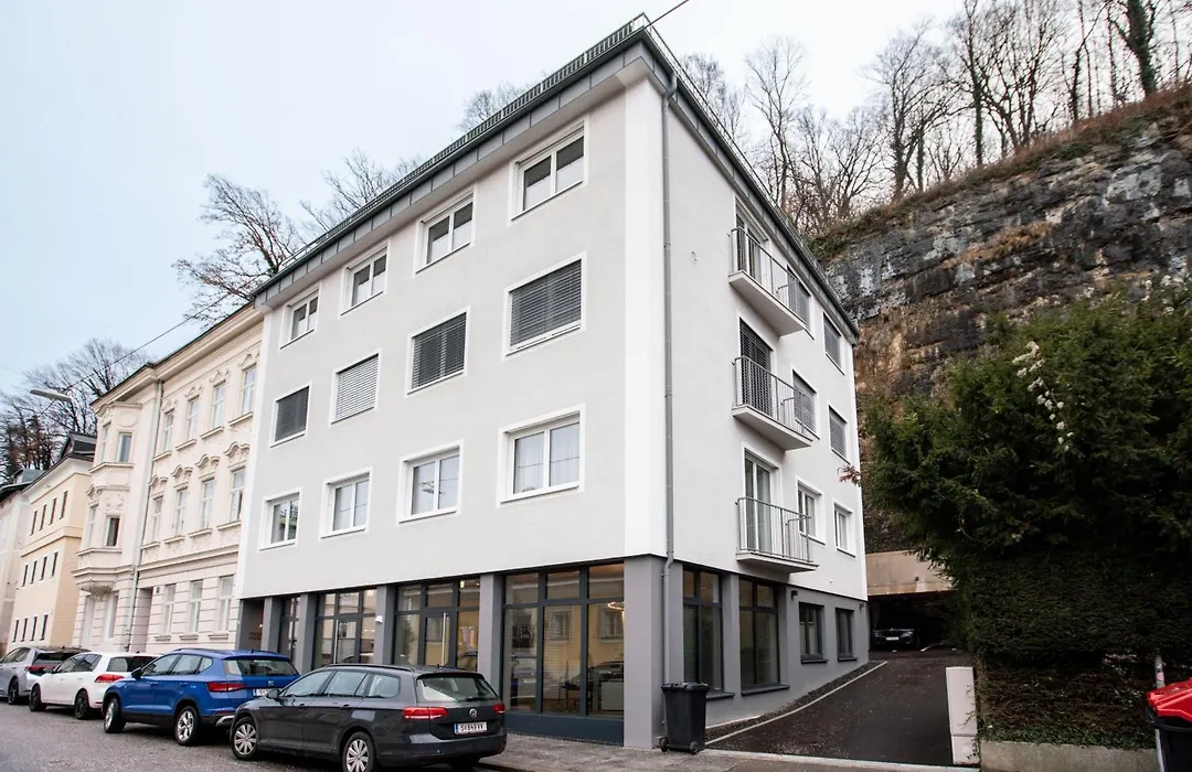 Magazin Rooms-1