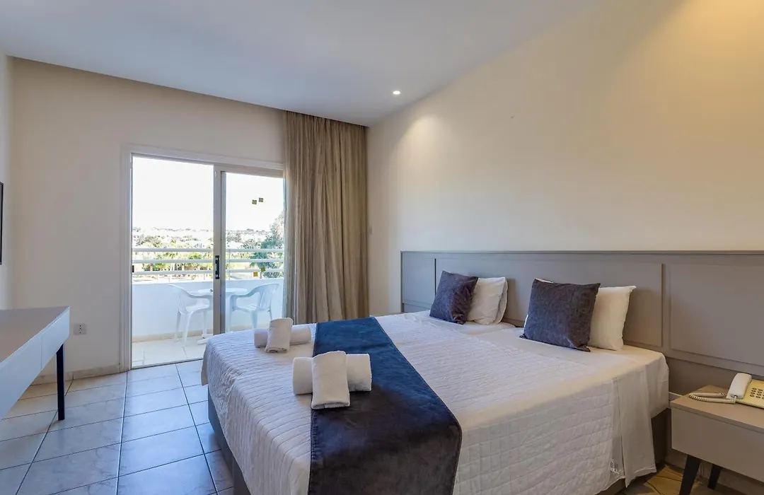 Piere - Anne Beach Hotel-1