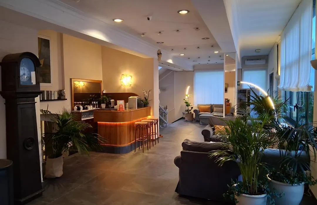 Hotel La Capannina-1