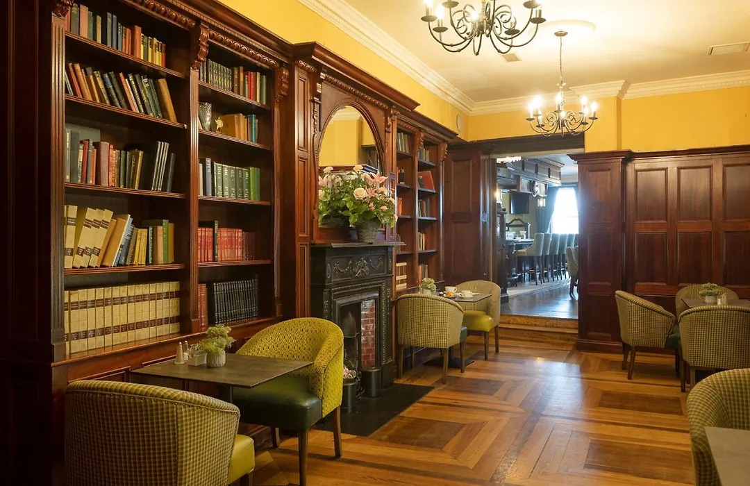 Cahir House Hotel-1