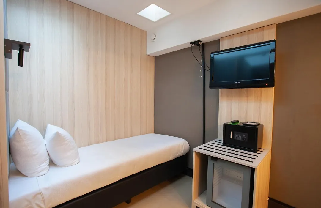 The Alfred Hotel-1