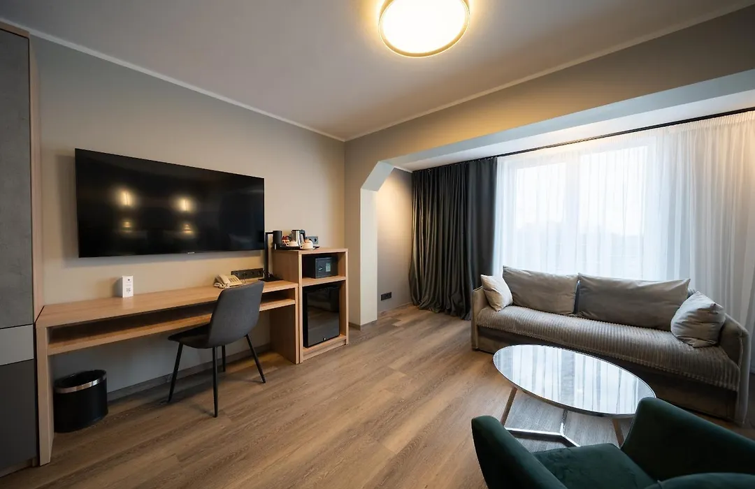 Bellevue Park Hotel Riga With Free Parking-1
