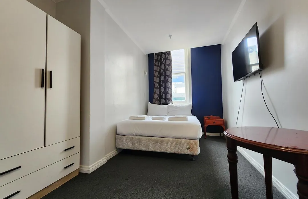 Albion Hotel-1