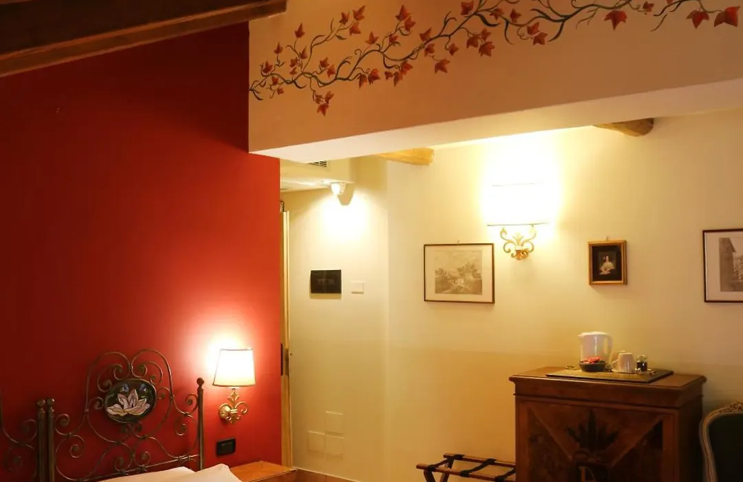 Albergo Delle Drapperie-1