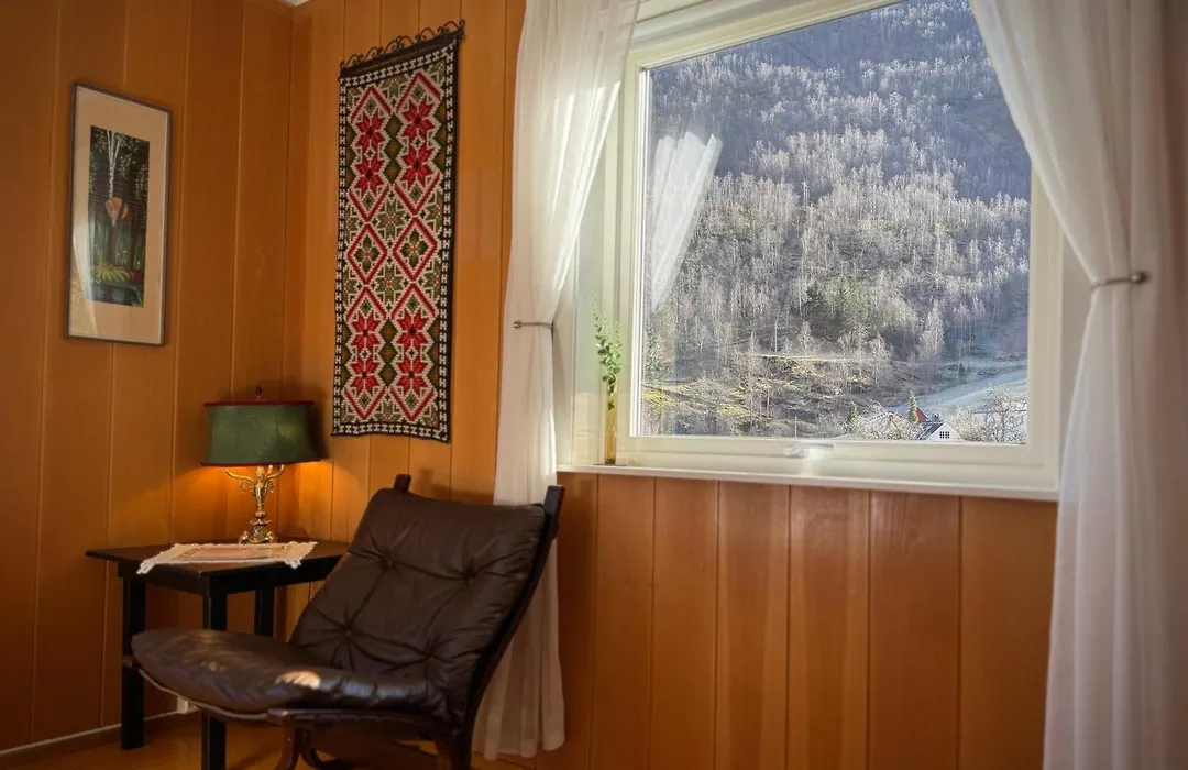Svingen Guesthouse - Panoramic Fjord Views In Flam-1