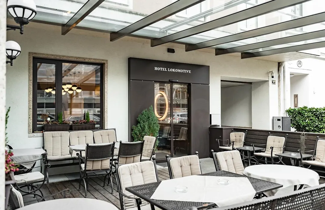 Hotel Lokomotive-1