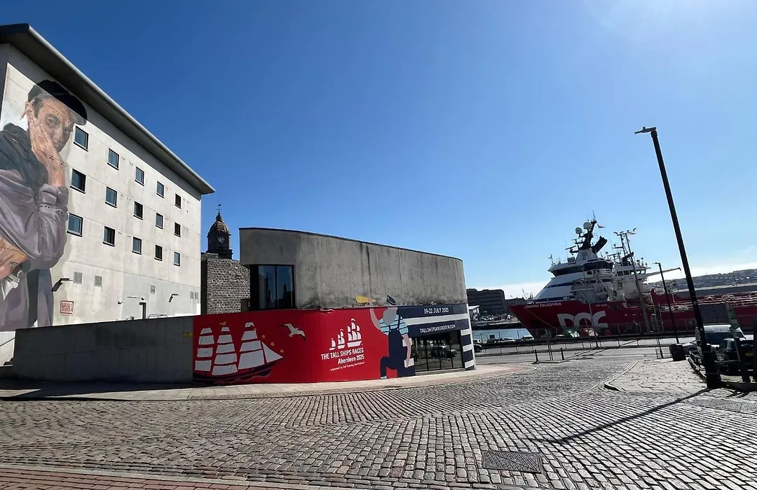 Ibis Aberdeen Centre - Quayside-1
