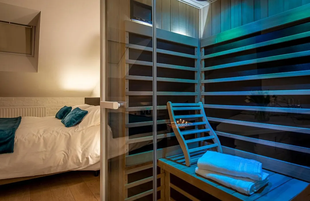 Maison Noppius - Love Hotel-1