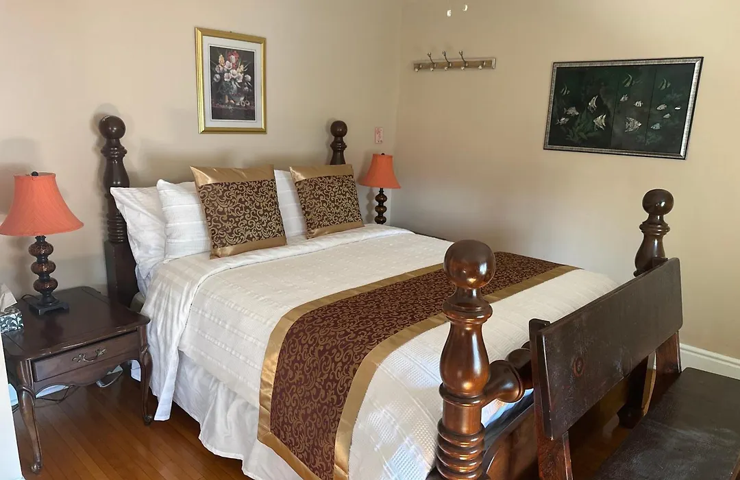 Blue Gables Bed And Breakfast-1
