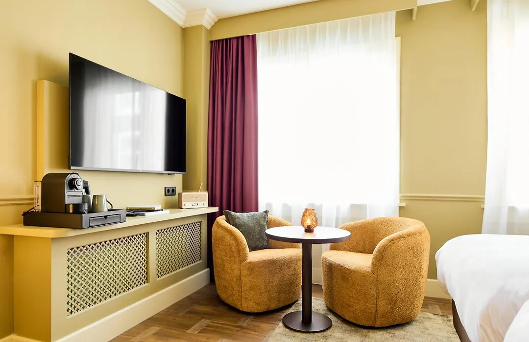 Paleis Hotel-1