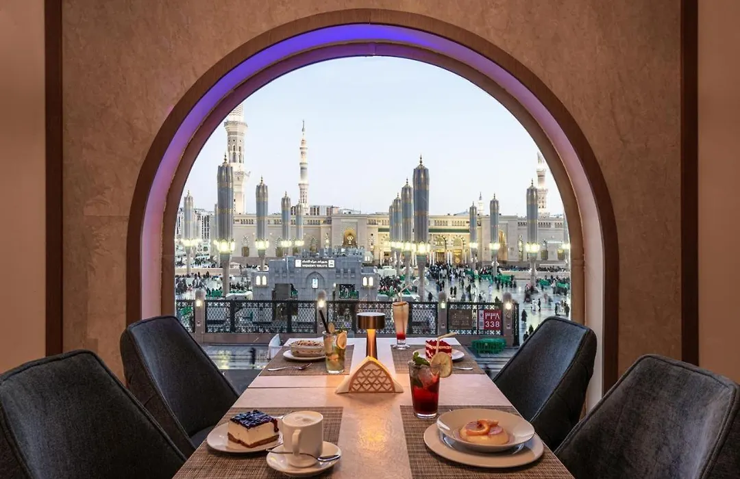 Golden Tulip Al-Zahabi-1