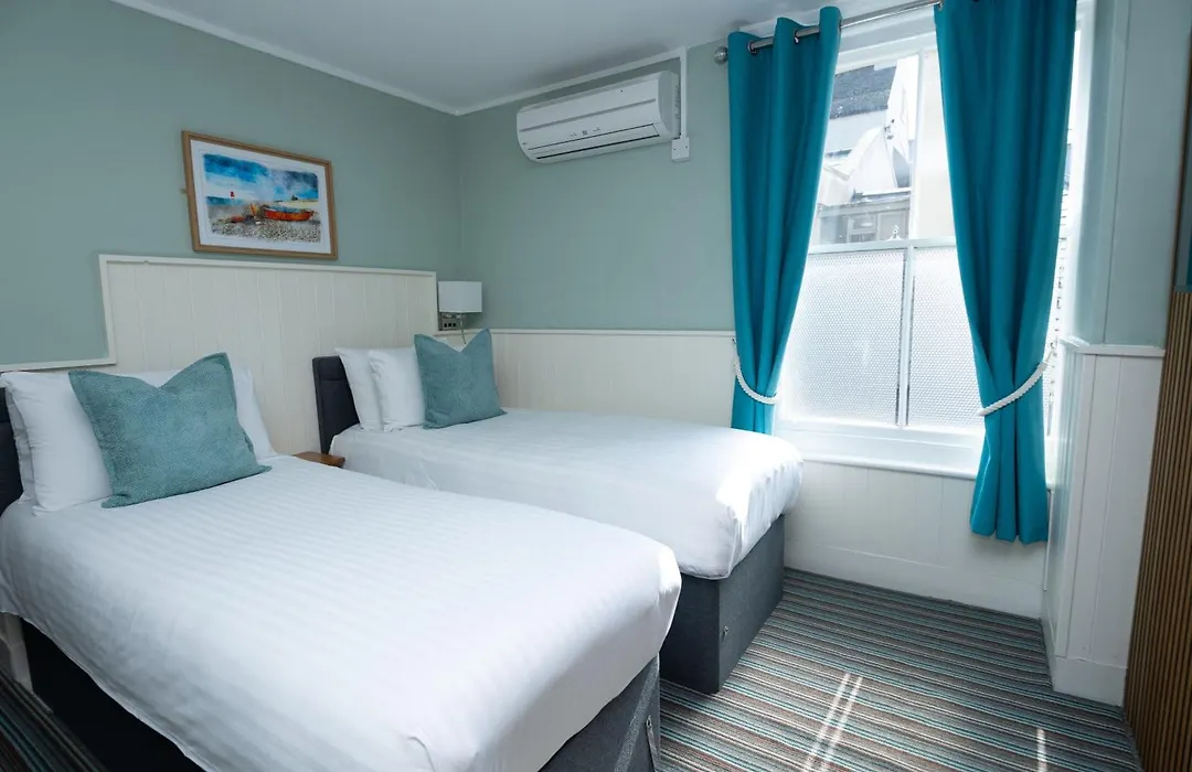 The Clarendon Hotel-1