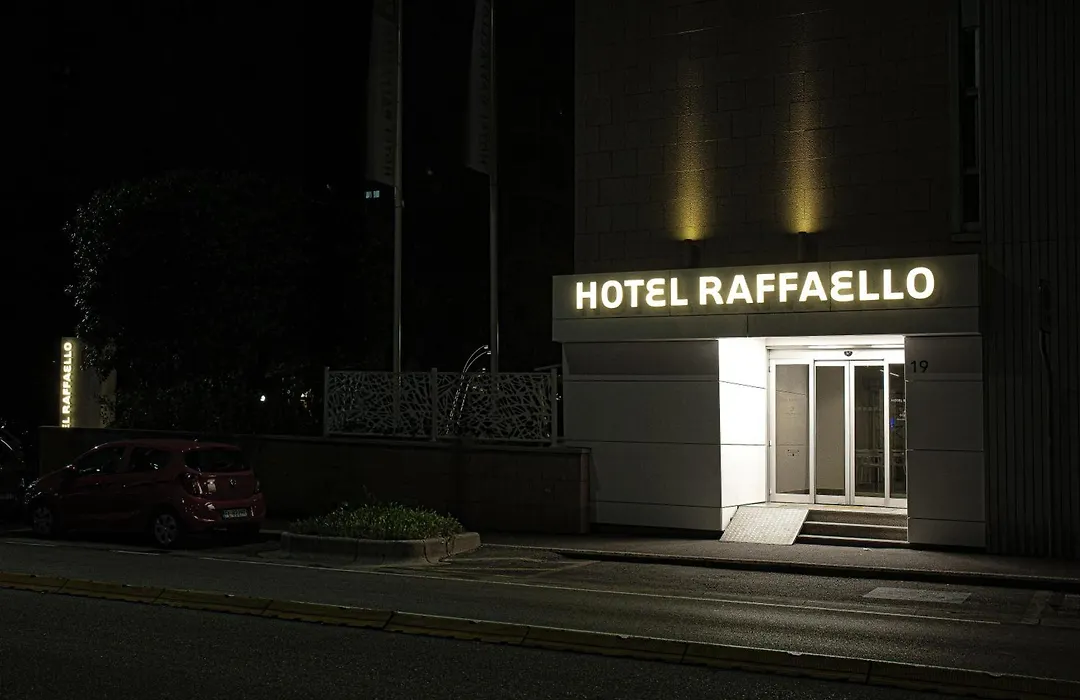 Hotel Raffaello-1