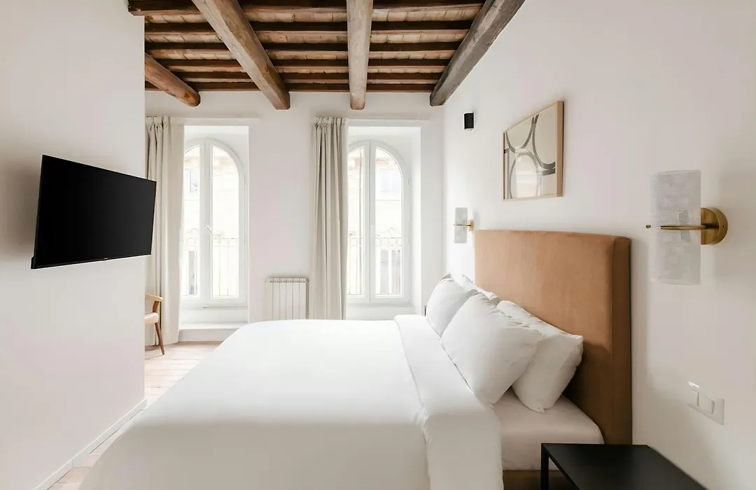 Sonder By Marriott Bonvoy Piazza Venezia Apartments-1