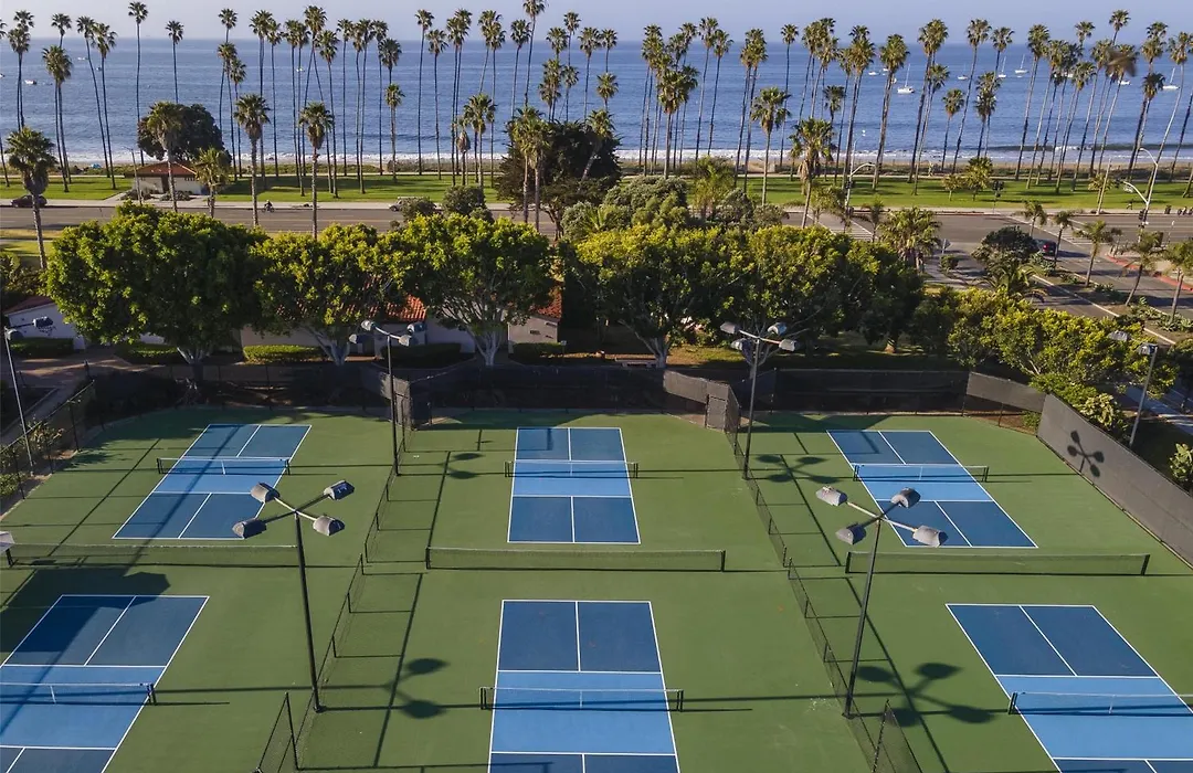 Hilton Santa Barbara Beachfront Resort-1