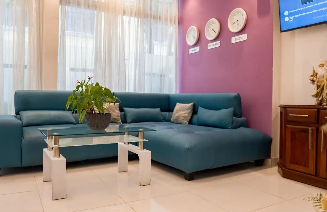 Cataleya Hotel-1