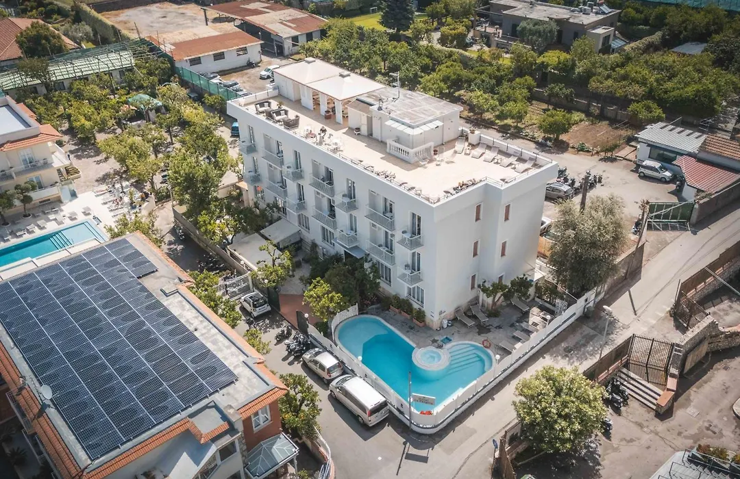 Hotel La Pergola-1