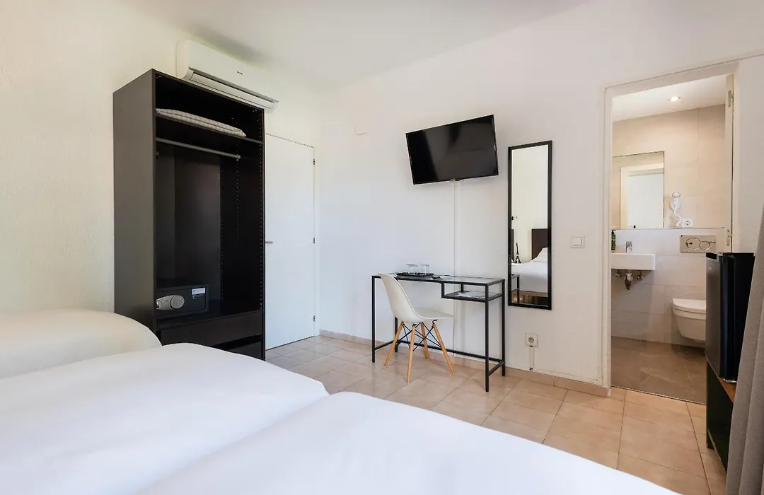 Flor Amistad Hostal-1