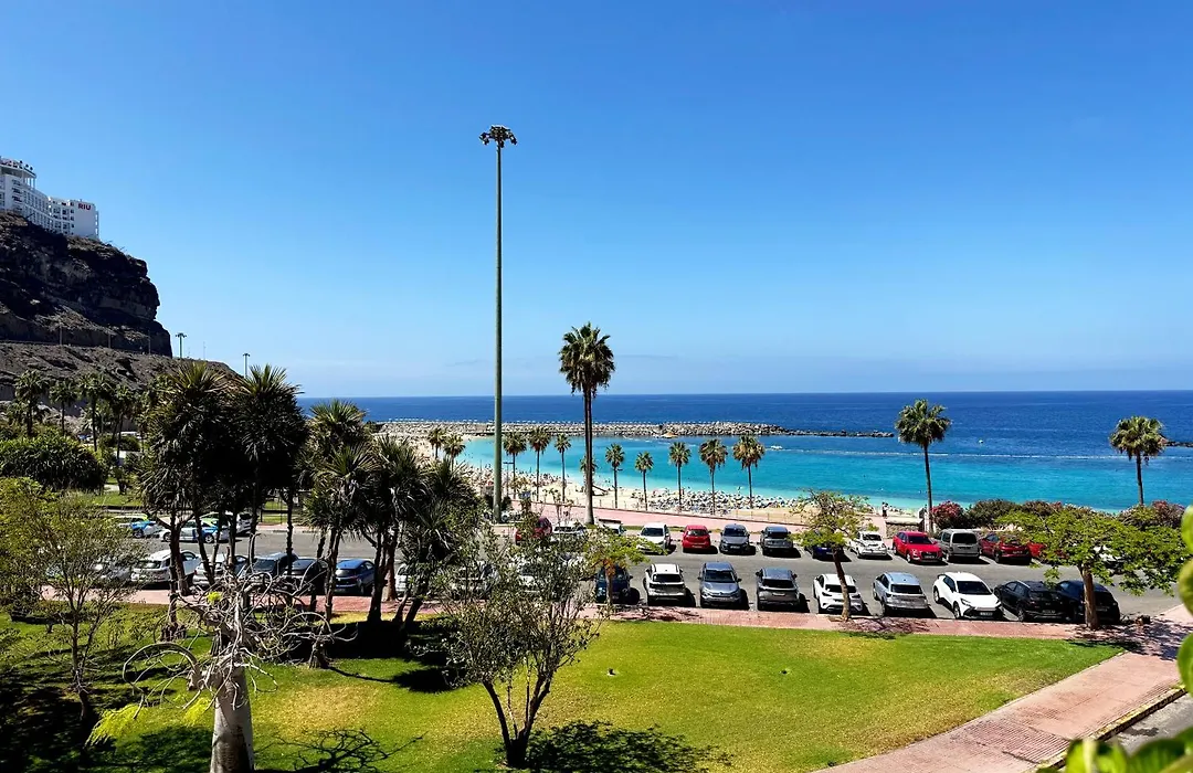 Holiday Club Playa Amadores-1