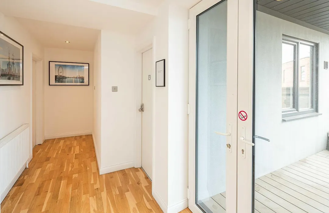 Se10 House-1