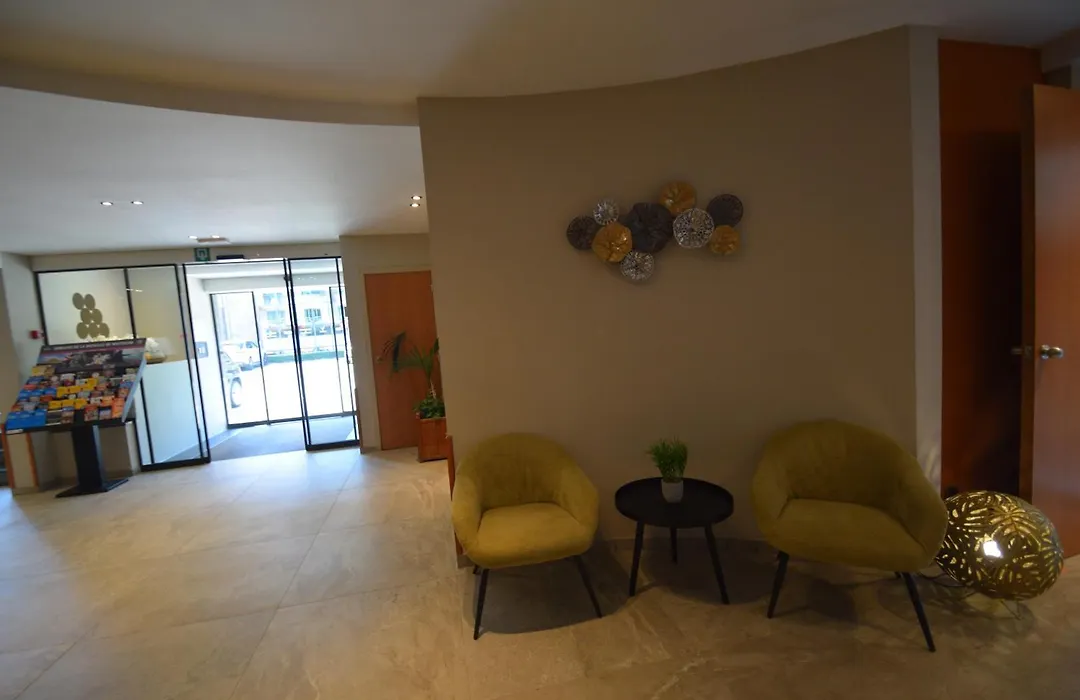 Sleep & Go Brussels Expo Hotel-1