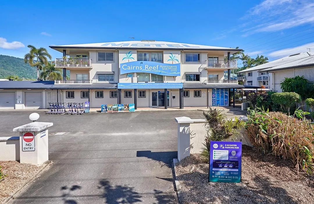 Cairns Reef Apartments & Motel-1