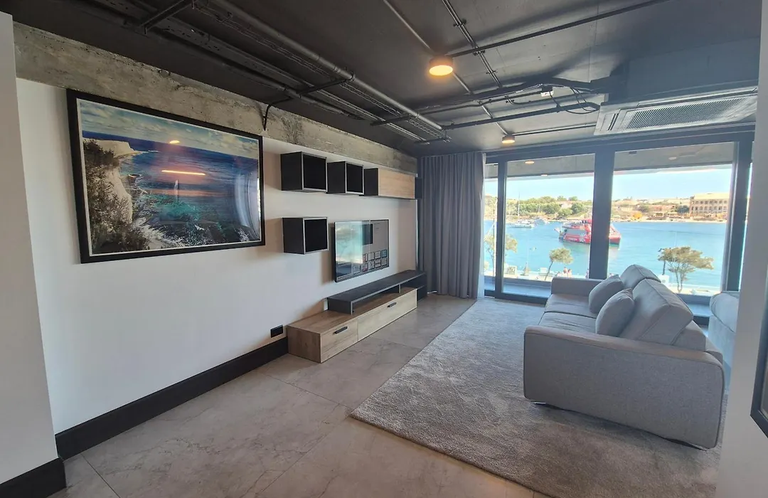 The Londoner Hotel Sliema-1